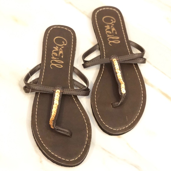 O’Neil Brown and Gold Sequent Sandals. - Picture 2 of 2